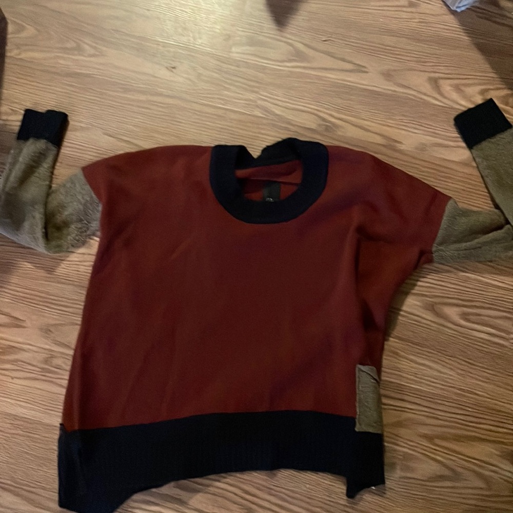 Sweater